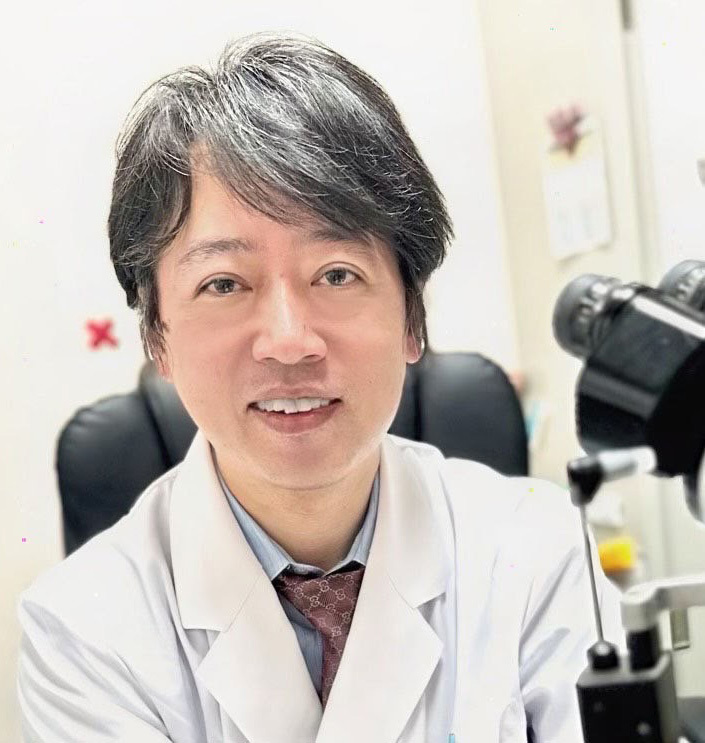 久慈眼科クリニック　院長